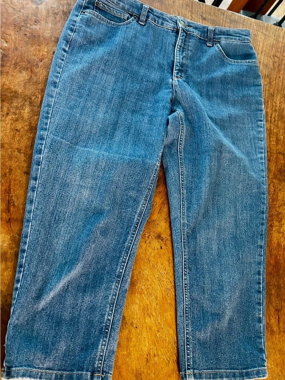 Jones New York Signature Women’s  Blue Denim Jeans Size 12